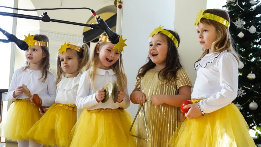 MIĘDZYPOWIATOWY KONKURS KOLĘD I PASTORAŁEK