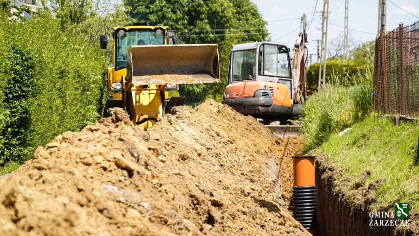 RAPORT Z BIEŻĄCYCH PRAC REMONTOWYCH ORAZ GOSPODARCZYCH NA TERENIE GMINY ZARZECZE