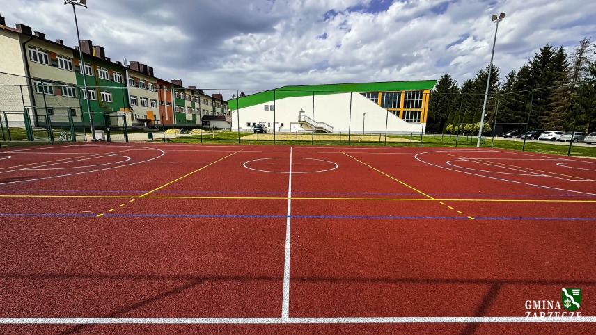 MODERNIZACJA KOMPLEKSU SPORTOWEGO ORLIK 2012 W ZARZECZU