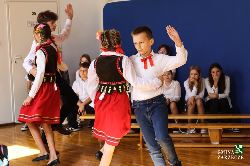 PROJEKT ERASMUS+ W ZESPOLE SZKÓŁ W ZARZECZU