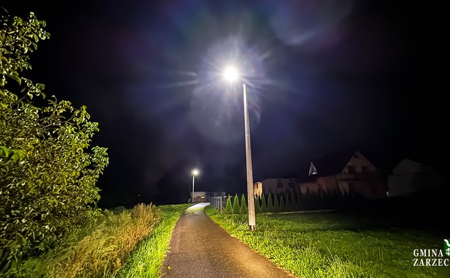BUDOWA OŚWIETLENIA ULICZNEGO NA TERENIE GMINY ZARZECZE