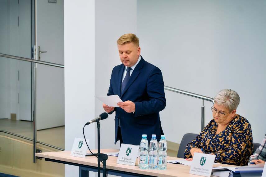 XIX SESJA RADY GMINY ZARZECZE (28.10.2025r.)