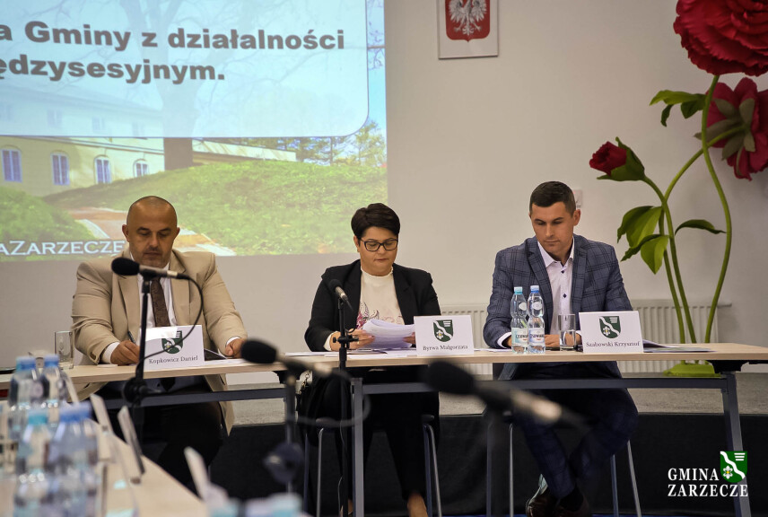 XVIII SESJA RADY GMINY ZARZECZE (30.09.2025r.)