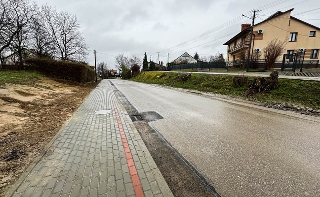 „BUDOWA CHODNIKÓW PRZY DROGACH POWIATOWYCH NA TERENIE GMINY ZARZECZE” - ODBIÓR KOŃCOWY