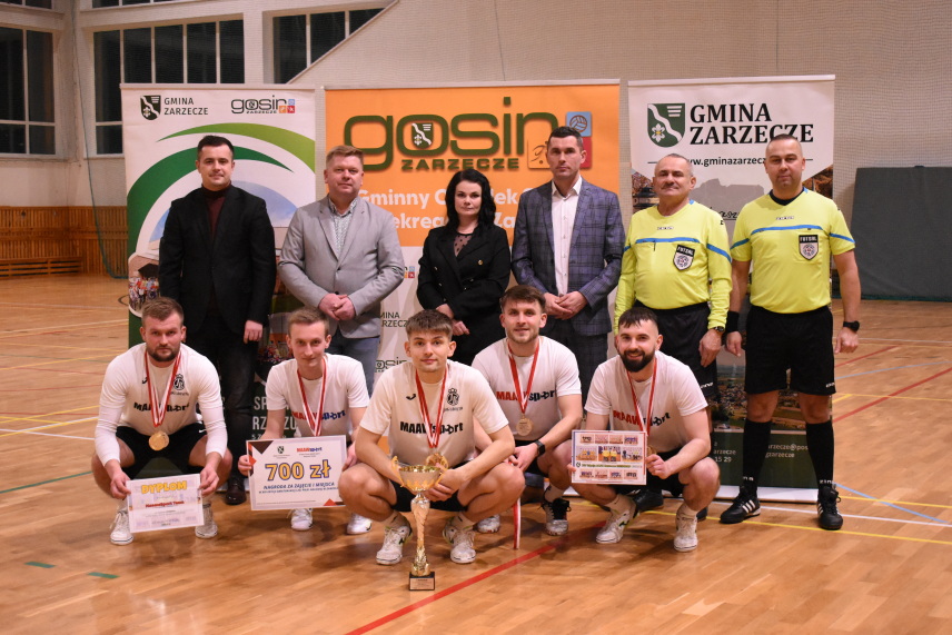 FINAŁ XIV EDYCJI AMATORSKIEJ LIGI PIŁKI HALOWEJ W ZARZECZU