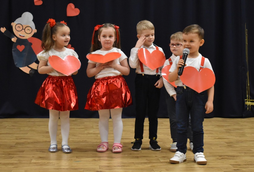 SENIORZY I DZIADKOWIE ŚWIĘTOWALI