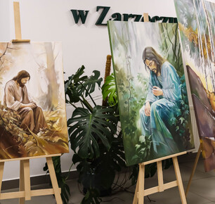 „TAM, GDZIE ROŚNIE CISZA” – WERNISAŻ BEATY PRYMON W ZARZECZU